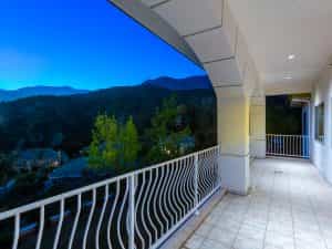 Master Suite Enclosed Covered Balcony