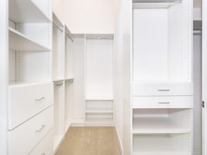 Master Bedroom Walk-in Closet2