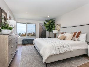 Primary Suite-Main Level