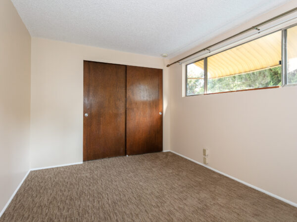 UNIT#B-FIRST Bedroo2