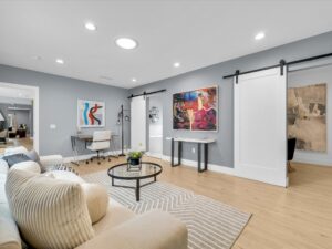 Grand Master Suite – Living Room