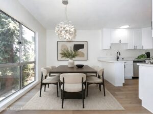 Kitchen Eat-In Area-After Virtual Staging