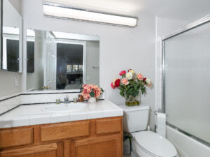 Ground Floor Bedroom Ensuite Bathroom1