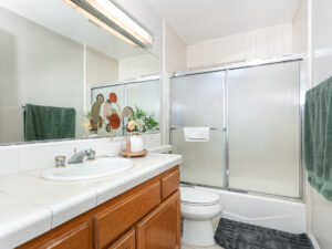 Second Ensuite Bathroom